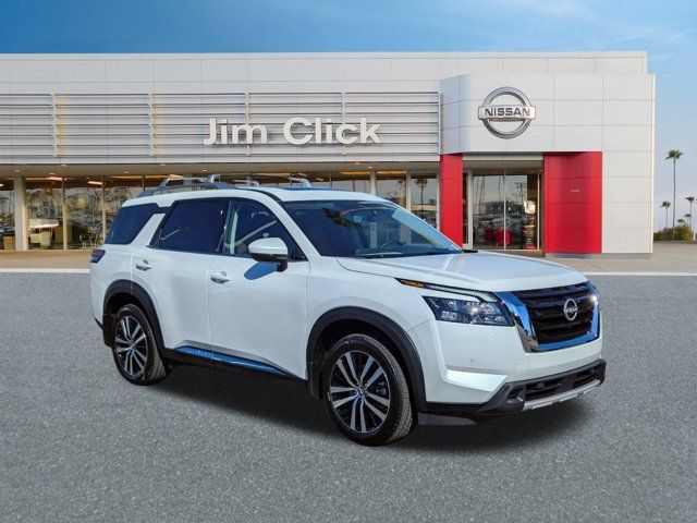 2025 Nissan Pathfinder Platinum