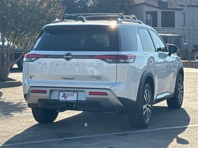 2025 Nissan Pathfinder Platinum