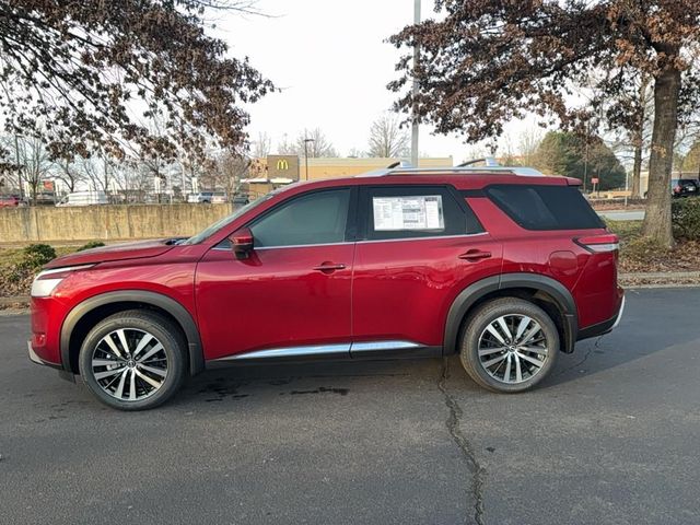 2025 Nissan Pathfinder Platinum