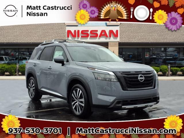 2025 Nissan Pathfinder Platinum