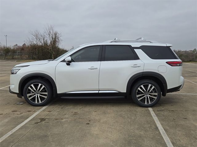 2025 Nissan Pathfinder Platinum