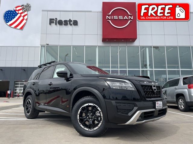 2025 Nissan Pathfinder Rock Creek