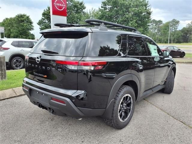 2025 Nissan Pathfinder Rock Creek