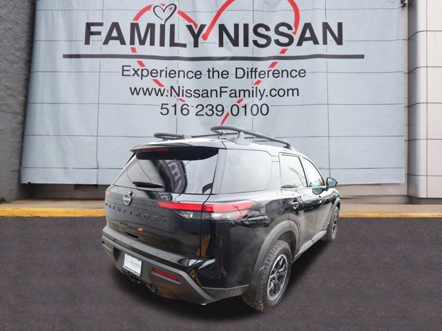 2025 Nissan Pathfinder Rock Creek