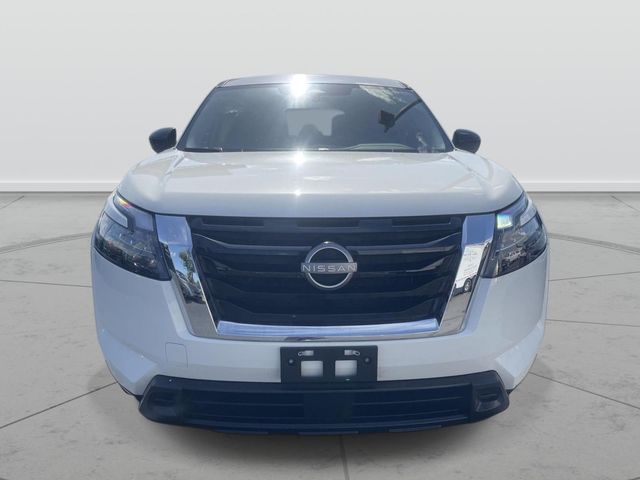 2025 Nissan Pathfinder S