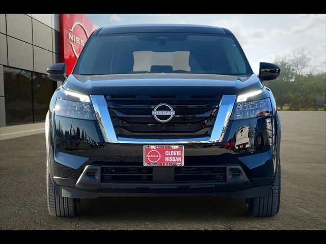 2025 Nissan Pathfinder S