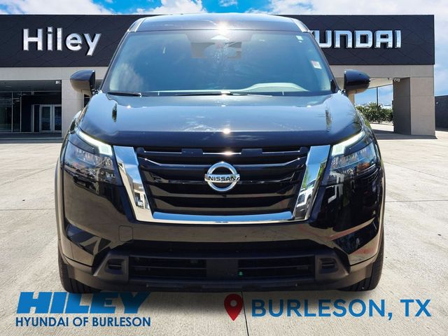 2025 Nissan Pathfinder S