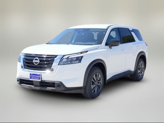 2025 Nissan Pathfinder S