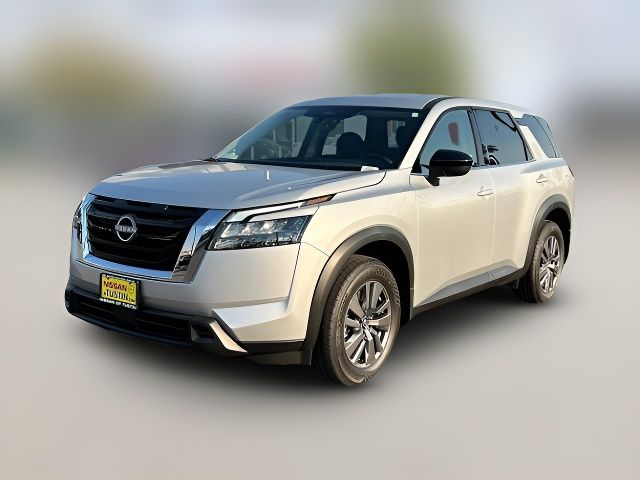 2025 Nissan Pathfinder S