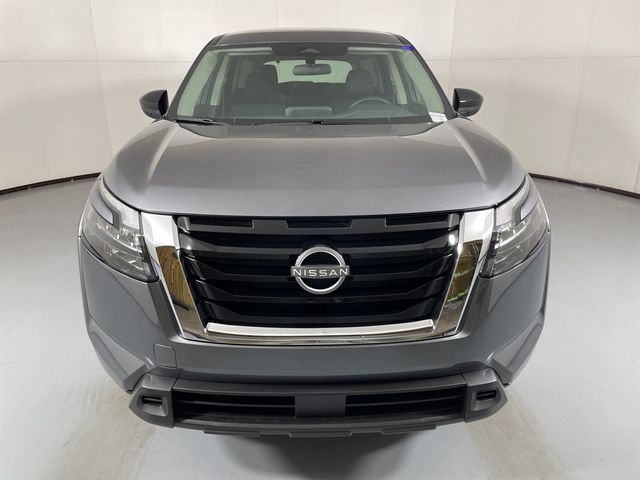 2025 Nissan Pathfinder S