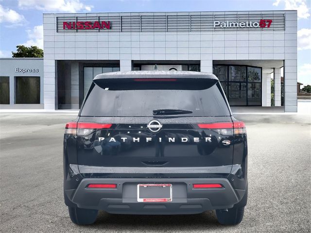 2025 Nissan Pathfinder S