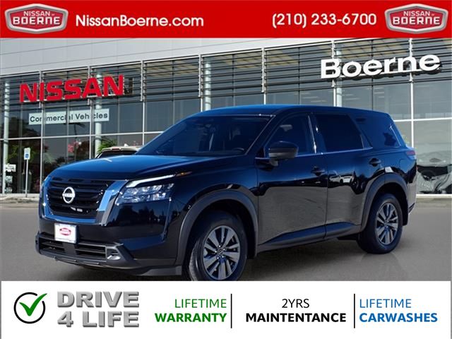 2025 Nissan Pathfinder S