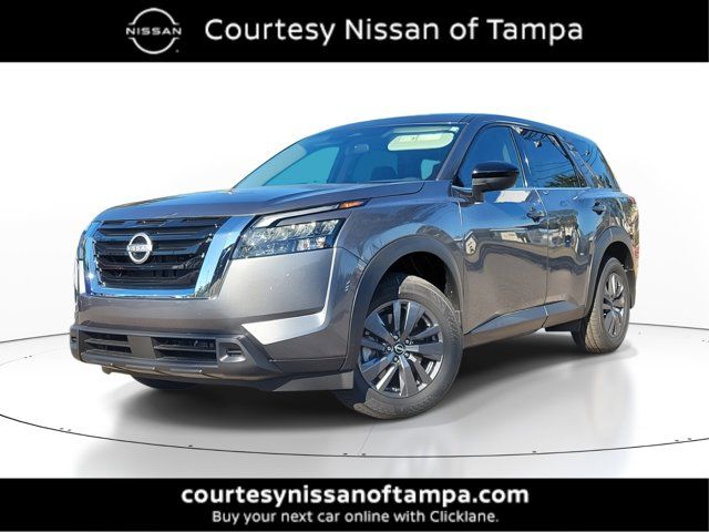 2025 Nissan Pathfinder S