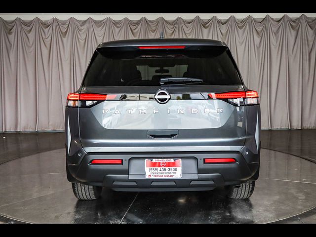 2025 Nissan Pathfinder S