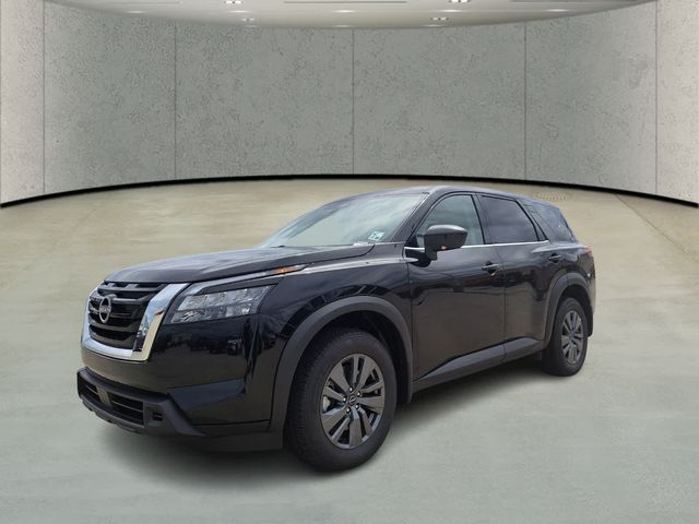 2025 Nissan Pathfinder S