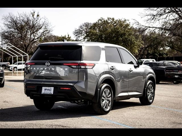 2025 Nissan Pathfinder S