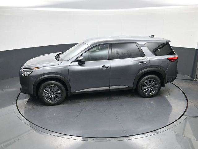 2025 Nissan Pathfinder S