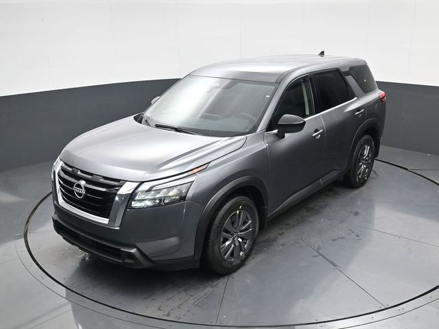 2025 Nissan Pathfinder S