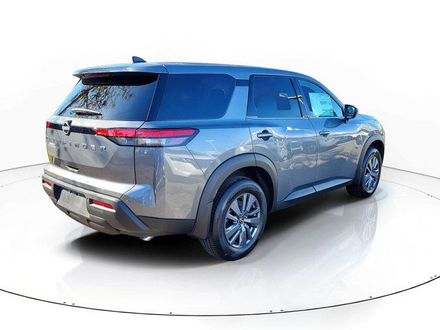 2025 Nissan Pathfinder S