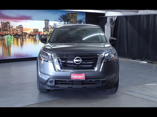 2025 Nissan Pathfinder S