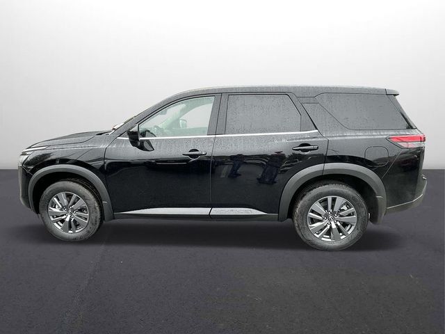 2025 Nissan Pathfinder S