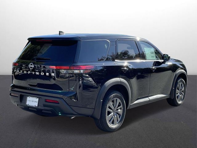 2025 Nissan Pathfinder S