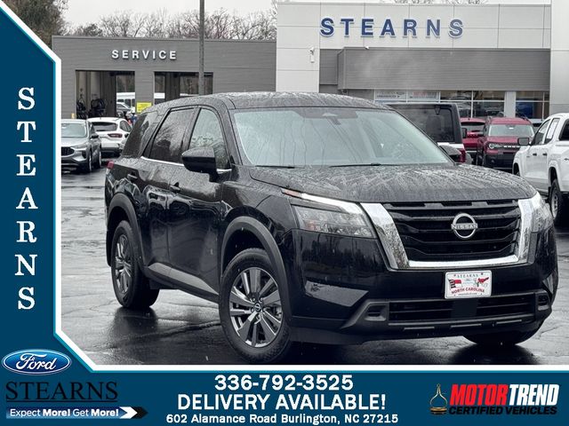 2025 Nissan Pathfinder S