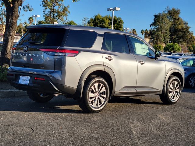 2025 Nissan Pathfinder S