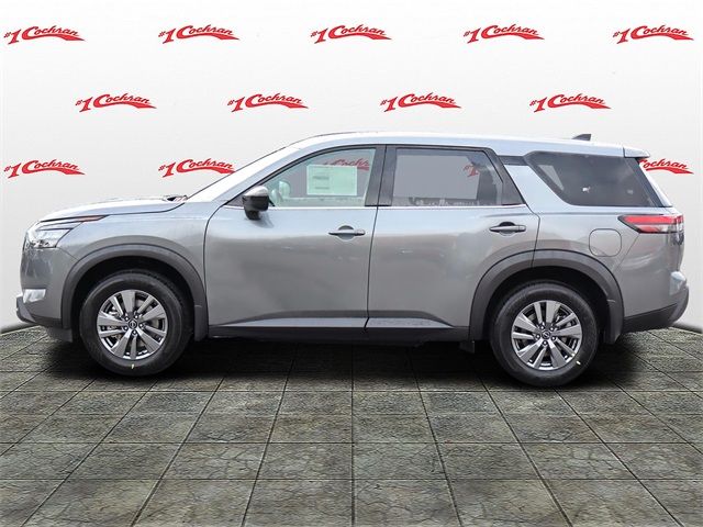 2025 Nissan Pathfinder S