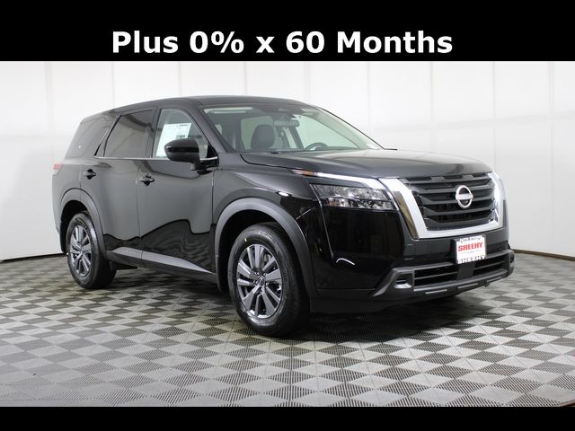 2025 Nissan Pathfinder S