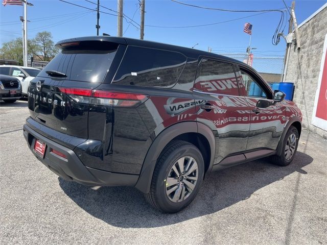 2025 Nissan Pathfinder S