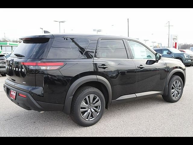 2025 Nissan Pathfinder S