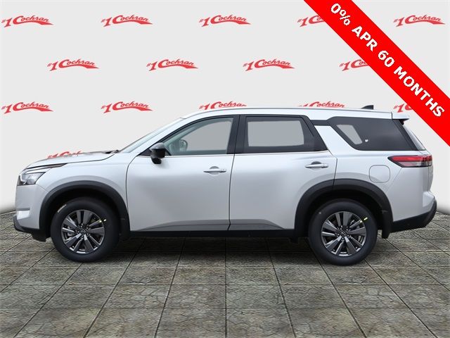 2025 Nissan Pathfinder S
