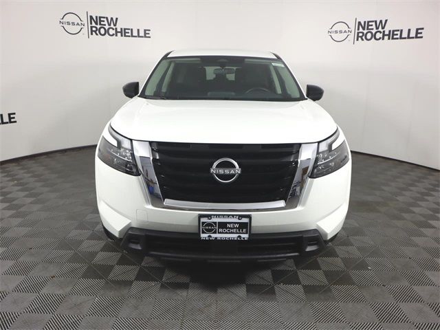 2025 Nissan Pathfinder S