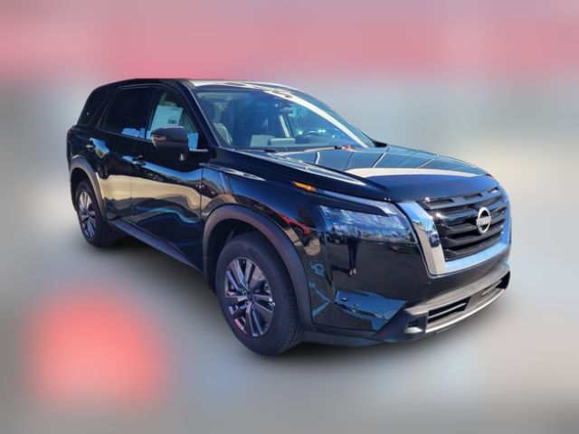 2025 Nissan Pathfinder S