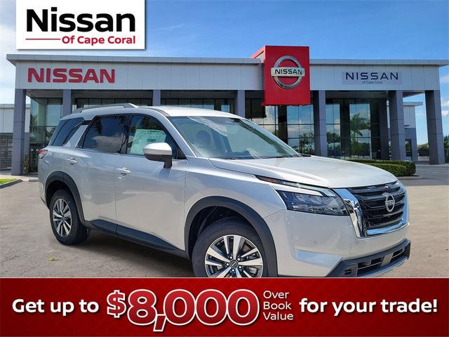 2025 Nissan Pathfinder SL