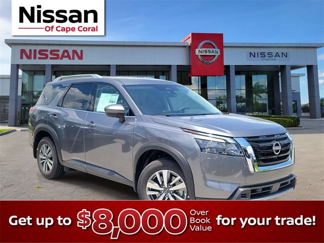 2025 Nissan Pathfinder SL