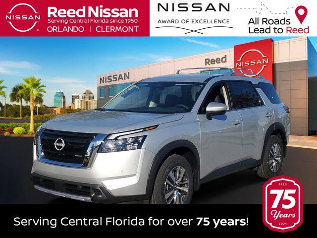 2025 Nissan Pathfinder SL