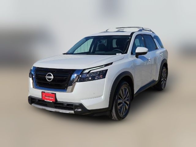 2025 Nissan Pathfinder SL