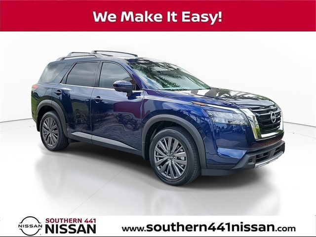 2025 Nissan Pathfinder SL