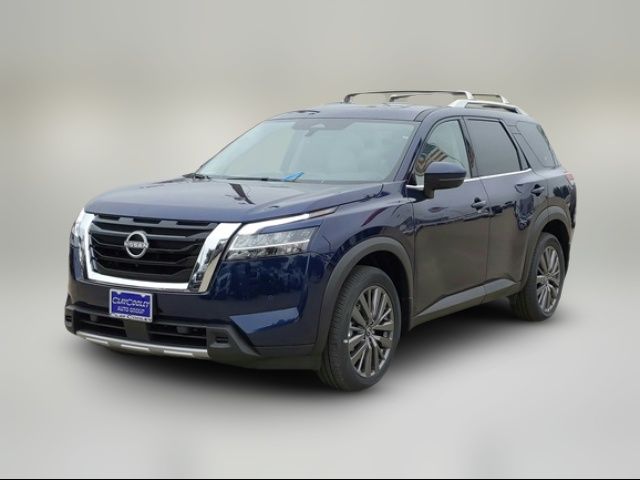 2025 Nissan Pathfinder SL