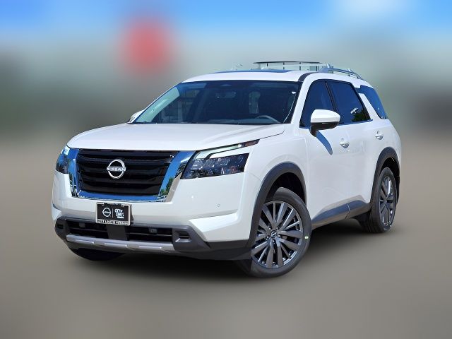 2025 Nissan Pathfinder SL