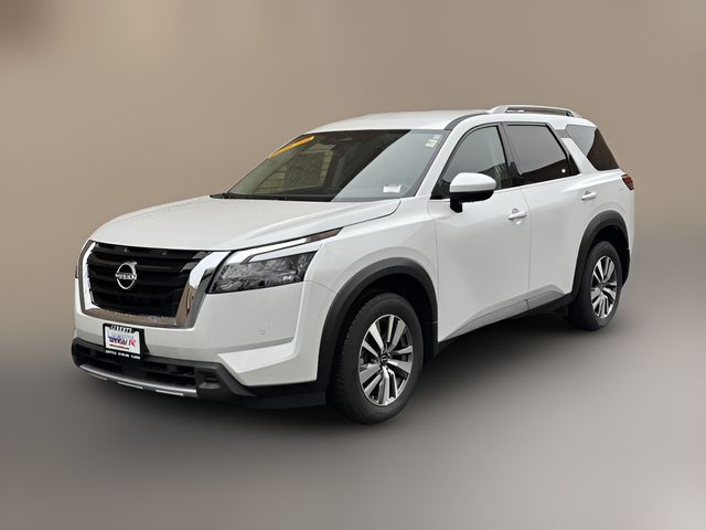 2025 Nissan Pathfinder SL