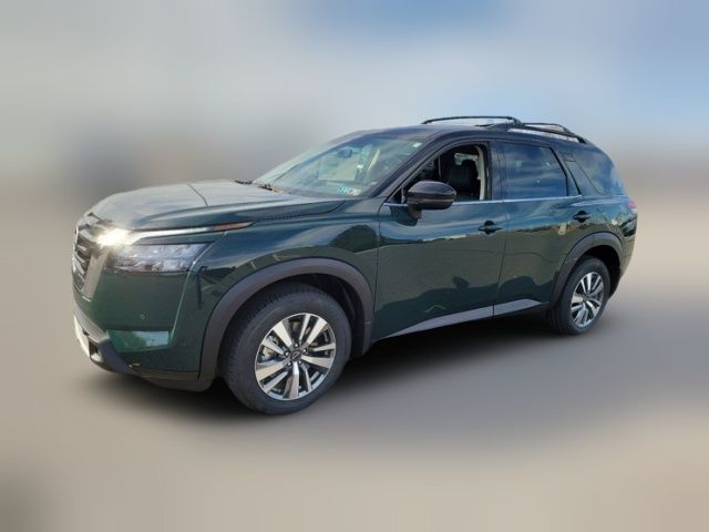 2025 Nissan Pathfinder SL