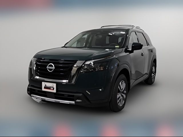 2025 Nissan Pathfinder SL