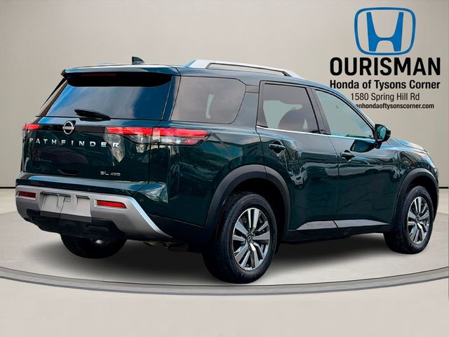 2025 Nissan Pathfinder SL