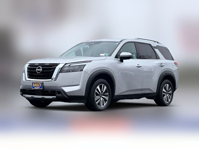 2025 Nissan Pathfinder SL
