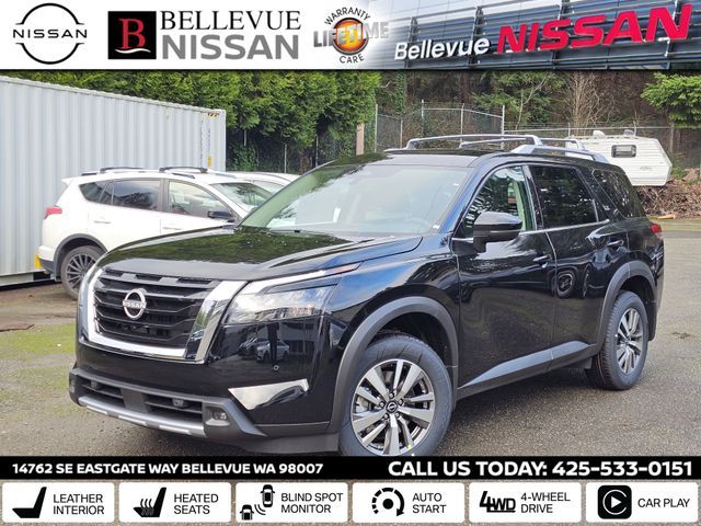 2025 Nissan Pathfinder SL