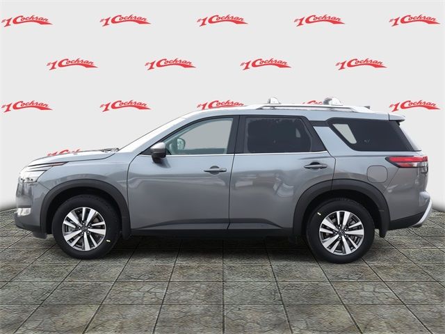 2025 Nissan Pathfinder SL