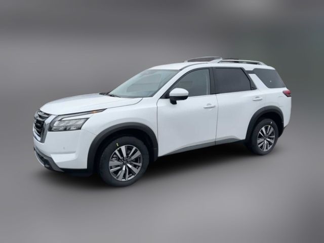 2025 Nissan Pathfinder SL